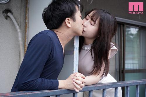 《成田つむぎ》「あたし…こんなことバレたら番組降板になっちゃう（照）」隣に越してきたあざとカワイイ地方女子アナ美女の誘惑に負けお茶の間騒然の中出し不倫SEX！