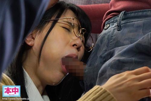 《藤波さとり》狙われた文系少女大人しそうな見た目のプリ尻制服女子に容赦なくバック挿入！