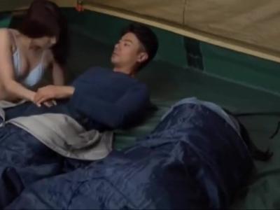#美乳#エロ動画 『やっぱりダメだって…』若者たちとのキャンプではじけちゃった不倫人妻！見なきゃ損する抜ける動画