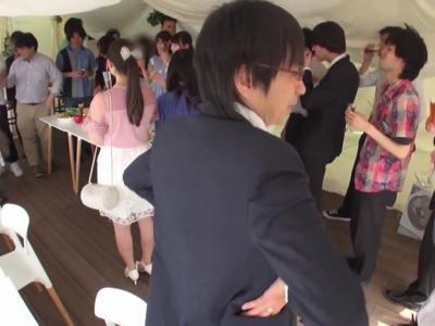 #外見える!?#企画 見られているとも知らずに激しくＨしちゃう清楚な女の子！勃起しちゃう性処理動画