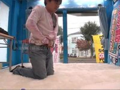 #美乳 #エロ動画 『ちょっと…入れないで』ADをだまし企画でSEXさせちゃった！絶対勃起のいい女