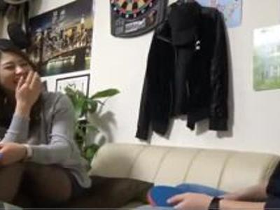 #美人妻 #エロ動画 『膣内射精していいよ♡』性欲溜まった婦人が若者と不倫ゴム無し挿入ファック！迷ったらこの動画