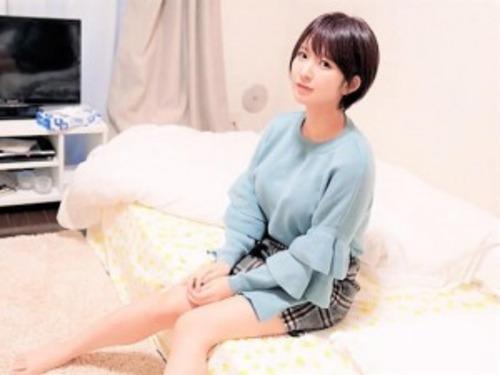 【深田結梨】おっぱい大きい爆乳ショートカット女子！某テレビ番組の真似でガチ自宅訪問しエロカワJDとフェラ騎乗位セックス