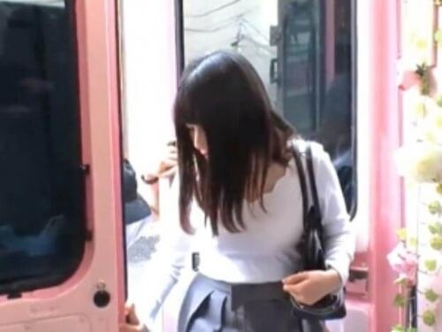 【MM便】エリート女子大学生をナンパ！生まれて初めての素股からガン突きピストンへ！