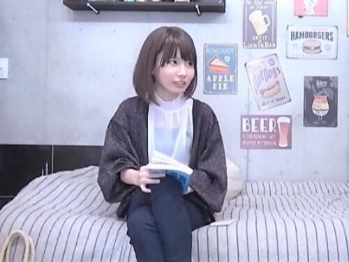 【素人ナンパ】「近い…だめです❤」可愛すぎるロリ系の美少女❤純白ランジェリーがエロい女の子がナンパ師に堕ちていく…❤