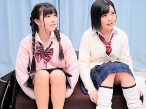 【マジックミラー号】ロリ&激カワ制服JKニ人組がミラー号でおっぱい揉み揉みインタビュー♡未成熟で発育途中のエロさ爆発！