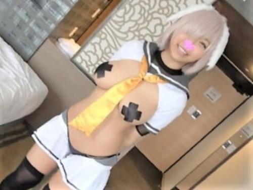 【素人ハメ撮り】エロ可愛い爆乳おっぱいレイヤーとイチャラブSEX!クンニ手マン＆立ちバック騎乗位で濡れマンコ絶頂アクメ!