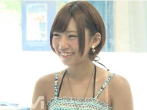 【マジックミラー号】遠距離恋愛中の彼が居るカワイイ10代ビキニ女子大生！日焼けで火照ったお尻を優しくエッチマッサージ！