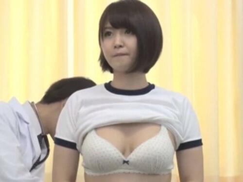 【女子校生】知り合いのお医者さんにお願いして身体測定の助手となり激かわ美少女の身体を好き放題触りまくり！