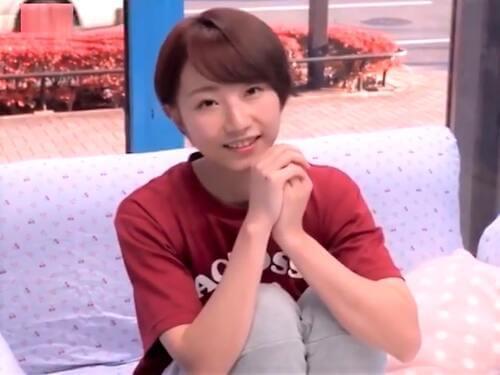 【MM号】アスリートお姉さんが中出しされるハプニング!運動部に入っている美女ショートカット体育会系女子がDTの筆下ろし!