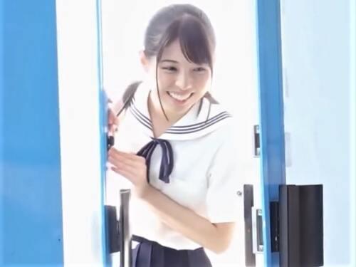 【MM号】「したことないから入らないかも･･･」田舎育ちの激カワな制服女子校生❤オモチャ責めから初SEXで処女を卒業❤