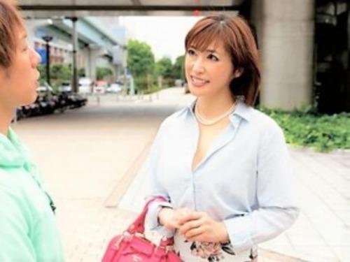 【熟女ナンパ】「久しぶりだからダメ･･･」都内で見つけたアラフォー美魔女人妻ナンパ！ランジェリーcheckから本気SEX！