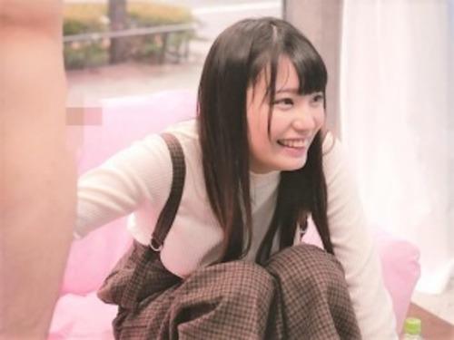 【マジックミラー号】服の上から分かる巨乳でスレンダーな美少女！早漏に悩む男の暴発改善の手伝いで本番SEX♡【素人ナンパ】