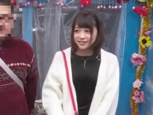 【MM号】デート中の劇団員カップルをナンパ❤インタビューと聞いていた激カワ彼女にAV男優が仕掛け浮気セックス【素人ナンパ】