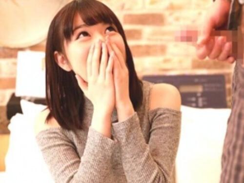 【素人ナンパ】かわいい後輩の女子大生がセンパイと２人になってオナニー観察･･･だけのはずがコッソリHな関係に！