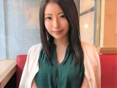 【素人ハメ撮り】元バリバリなキャリアウーマンだった清楚系な美人♡極上美肌BODYの見事な裸体を暴きながら卑猥な性癖暴露！