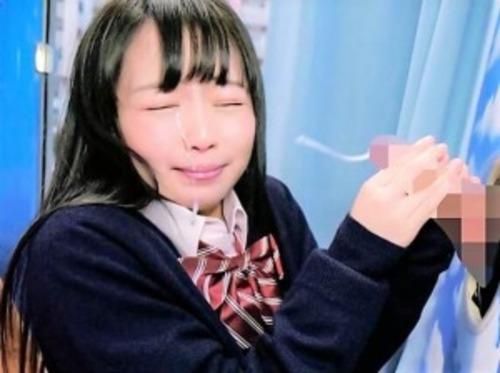 【素人ナンパ】青春真っ只中の爽やか男女がエロゲーム！彼女は壁一面に並ぶチンポから愛する彼氏のチンコを当てられるか？NTR