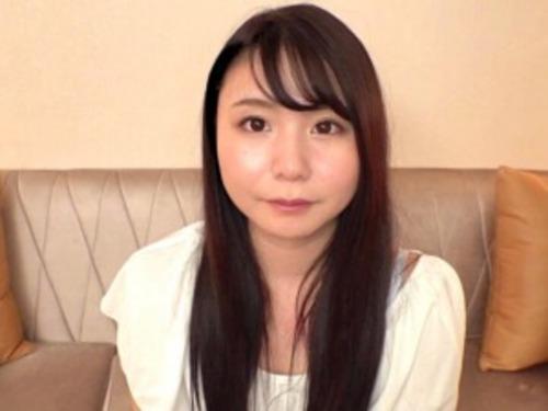 【素人】ナイトプールで出会ったH経験二人のウブカワ女の子をGETして恥じらい水着ギャルに生中出し出来るのか！？