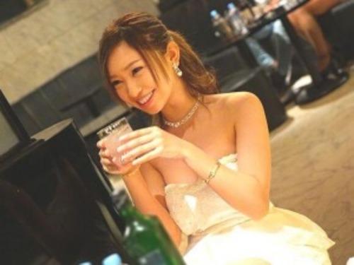 【素人ナンパ】某大型キャバクラに勤める人気No.1爆乳キャバ嬢は飲めば飲むほどエロくなるドスケベ変態娘でした！