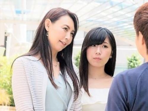 【母娘ナンパ】「花嫁修業で茶道を…❤」上品で品のある母と激カワ黒髪お姉さん❤美魔女な奥様と美人娘まとめて親子丼SEX❤