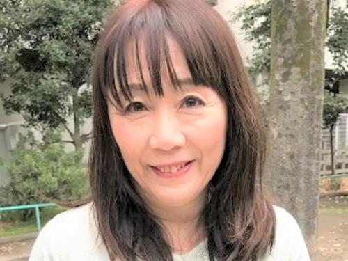 【五十路熟女】「すご~い❤気持ちよさそう❤」孫が居てもなお男根を求める美魔女な肉食おばさん❤電マでオナニーから膣内射精❤