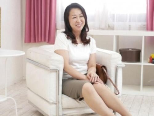【五十路熟女】「夫とマンネリになって…」セックス大好き奥さまが若燕の魅力に取り憑かれ新たな自分をさらけだす