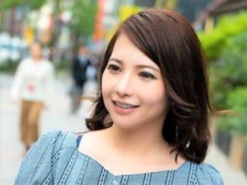 【素人ナンパ】「中に出しちゃったんですか！？」夫とはセックスレス気味の爆乳美魔女！インタビューから不倫種付けセックス！