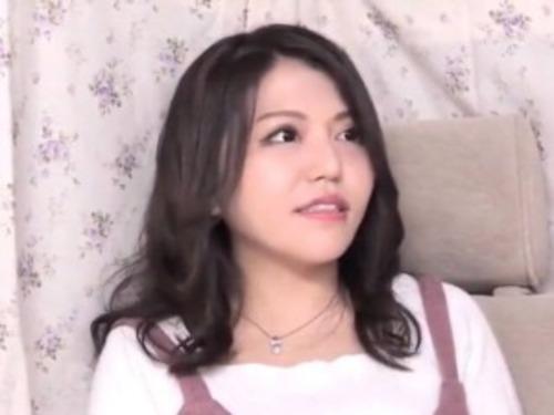 【人妻ナンパ】帰宅前の豊満巨乳奥さまがランジェリーcheckからのバイブ＆電マ攻めに欲情しHOTELで不倫中出しSEX！