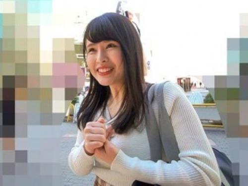 【素人ナンパ】にっこり笑顔が可愛い専門学生をGET！着エロと謳いランジェリー拝見からそのままSEXまで挑戦！