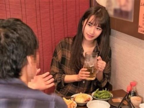 【人妻ナンパ】ギャンブルに夢中すぎる旦那に愛想つかしたスレンダーFカップ巨乳奥様♡1人居酒屋に来てしっぽり呑んでると…♡