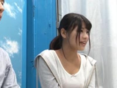 <外見える!?*女子大生>男子禁制の家に住む女子大生がチンポに発情して欲求爆発！男性におすすめの18禁動画
