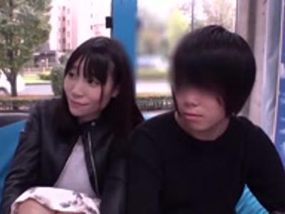 <外見える!?*大学生>【エロエロカー】大学生が恋人のちんぽを見つけられずお仕置きエッチ！エロすぎ注意なスケベ映像