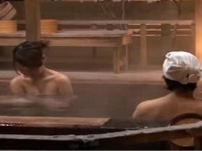 <エロ動画*企画>旦那に騙されて混浴に入って変態男に寝取られた奥様！簡単に勃起しちゃう動画