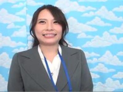 <スレンダー*美乳>激カワな女子社員使って企画のリハーサルしてやりたい放題生出しファック！絶対興奮しちゃうエロ動画