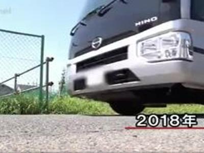 <巨乳*ファン感謝>魅力的な美女たちが素人男性にエッチなご奉仕企画！視聴すると発情しちゃうエロ動画