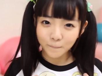 【早乙女ゆい】とってもかわいいロリ顔美少女ゆいちゃんがポップな少女のお部屋でありえないほどの激しいセックス！