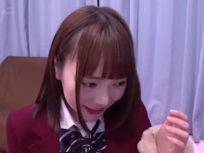 〔外見える!?;アベック〕『絶対これだよ』女子高生が恋人のちんぽを探す！間違えればセクハラ罰ゲーム！体型が素晴らしい女性
