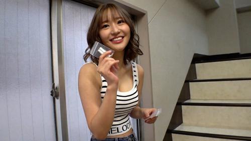 ハーブ専門店で店員をしているという超美人ギャルのさりなちゃん！お下品に貪るマラ喰いド淫乱痴女のさりなさんが…
