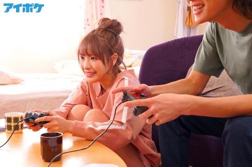 彼女が家を空けると知った日から1ヶ月間抜くのを禁止し「かな」とハメまくる!朝から晩まで何度も何度もヤリまくった。