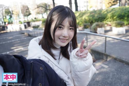 等身大の親近感がわく女子大生が初めての中出し解禁！ラブラブモードのまま嬉しそうに幸せなナマ中出し！