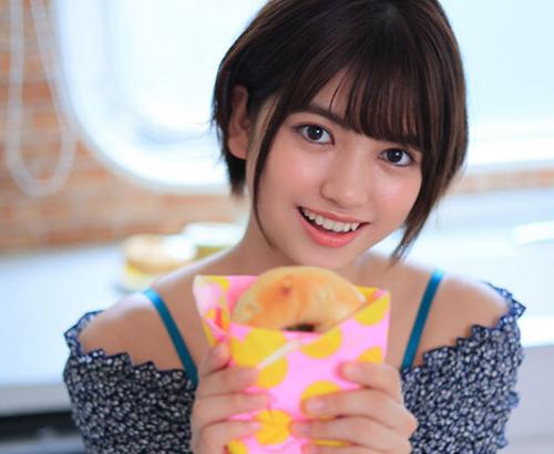 性格めっちゃ明るい博多美人が初めての生ハメはゴム有よりも圧倒的に気持ち良かったらしく…何度も何度も絶頂！