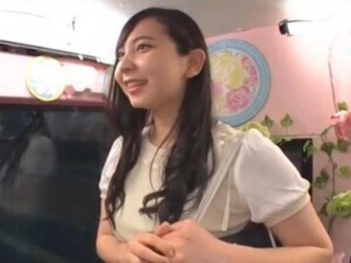 【素人ナンパ】カワイイお嬢様系JDが舌を激しく絡め合わせるディープキスまみれの巨根SEXで激しく乱れる！マジックミラー便