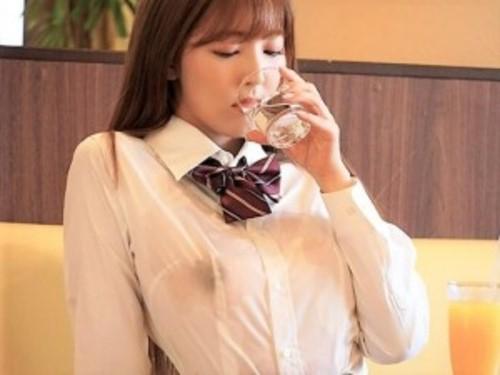 【三上悠亜】ノーブラ＆パンチラで僕を誘ってくるヤリマン娘❤可愛過ぎる巨乳妹がFカップで誘惑してくる神展開に我慢できず❤