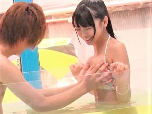 【MM号】「初めて会った人とエッチしちゃった❤」海でナンパしたJD爆乳ビキニ美女が素股マッサージからザーメン中出しハメ！