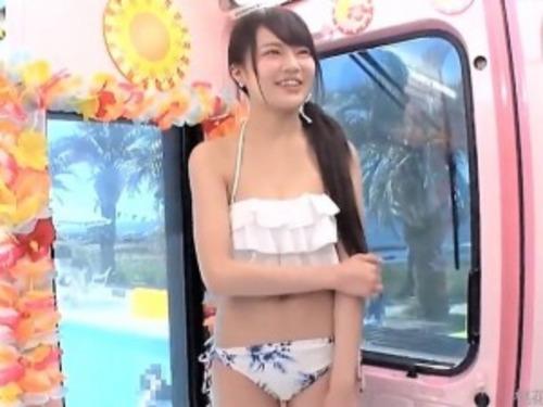 【MM便】「え〜www❤」プールで遊んていた水着JDは未成年❤日焼けチェックといいつつ巨根ぶっこみ淫乱SEX❤