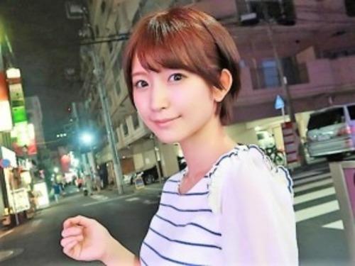 【素人】「精子混ざってる❤」バイト帰りの3Pしたいヤリマン娘を制服に着替えさせ乱交SEX❤無許可で中出し勝手にAV販売❤