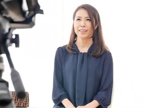 【羽賀ちとせ】美熟女な完熟マダムが混じりっけなしの純粋快楽に目覚め初撮り❤英伊帰国子女の美魔女な熟女おばさんがAV出演❤