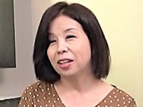 【おばさん】「色んな人とヤリたい」歳を重ねても性欲衰えない美熟女はオナニーで玩具を使う❤出会い系サイトで知り合った美魔女❤