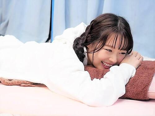 【MM号】新大久保で見つけた敏感ちっぱいのオルチャンガール！韓流イケメンのマッサージから生ちんぽ挿入SEX！