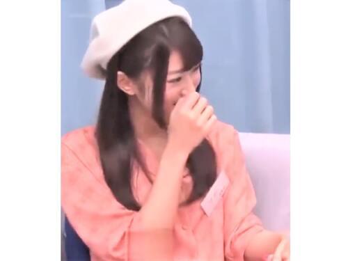 【MM号】「初体験は…14歳❤w」文系女子がミラー号に乗車❤彼氏セフレいる美女JDと黒髪美人お姉さんが100の質問に挑戦